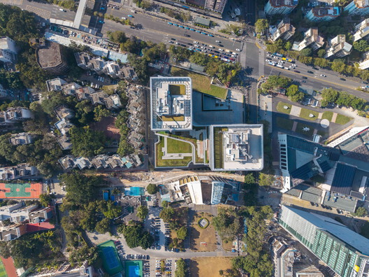 Luohu Library and Youth Activity Center  / Shenzhen Huahui Design + iDEA - Exterior Photography, Aerial View Photography, Cityscape