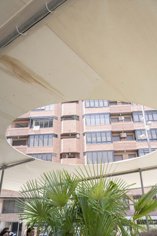 An Architectural Language of Artificial Cooling: Shade, Mist, and Autonomy - Image 5 of 26