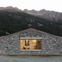 Vergalderie - Alpine Guesthouse and Gallery / Christian Tonko - Exterior Photography, Gallery
