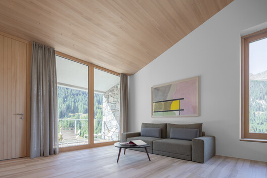 Vergalderie - Alpine Guesthouse and Gallery / Christian Tonko - Interior Photography, Living Room, Wood
