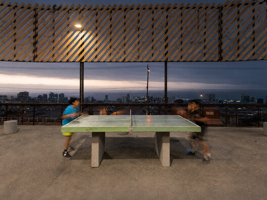 René Schneider Park / CAW Arquitectos René Schneider Park / CAW Arquitectos - Exterior Photography, Cityscape, Balcony
