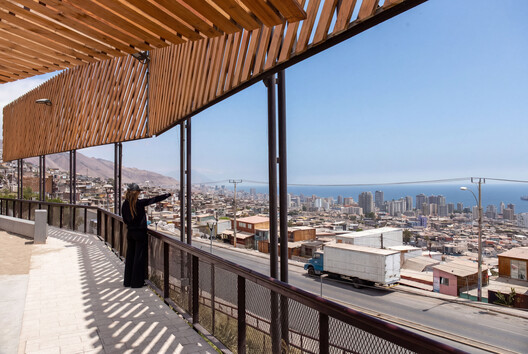 René Schneider Park / CAW Arquitectos René Schneider Park / CAW Arquitectos - Interior Photography, Balcony, Handrail