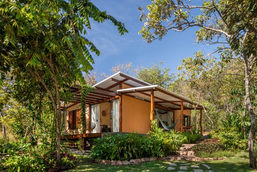 Mel House / Francisco Lang Arquitetura Mel House / Francisco Lang Arquitetura - Exterior Photography, Garden