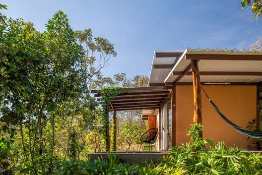 Mel House / Francisco Lang Arquitetura Mel House / Francisco Lang Arquitetura - Exterior Photography, Garden