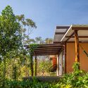 Mel House / Francisco Lang Arquitetura - Exterior Photography, Houses, Garden, Chair