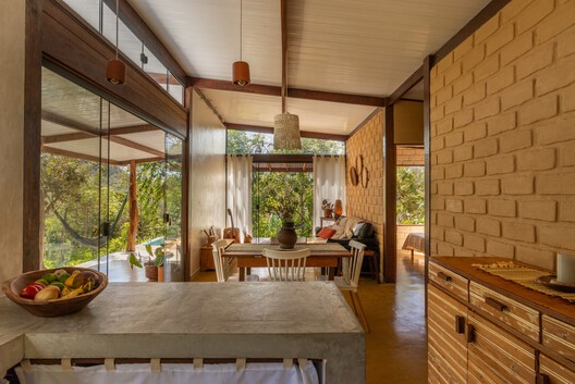 Mel House / Francisco Lang Arquitetura Mel House / Francisco Lang Arquitetura - Interior Photography, Dining room, Wood, Table, Chair
