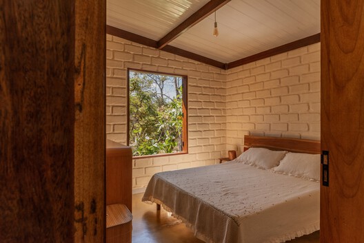 Mel House / Francisco Lang Arquitetura Mel House / Francisco Lang Arquitetura - Interior Photography, Bedroom, Wood