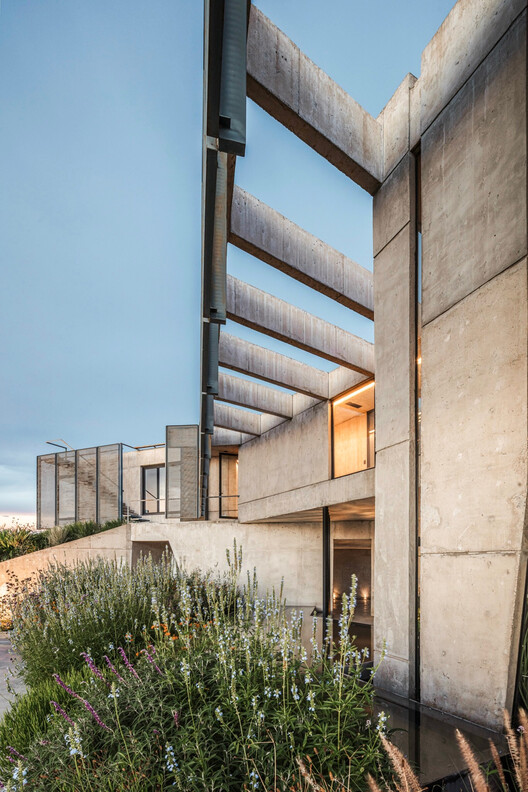 Lomadas House / Grizzo Studio Lomadas House / Grizzo Studio - Image 8 of 25