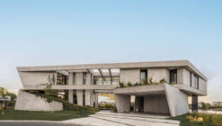 Lomadas House / Grizzo Studio