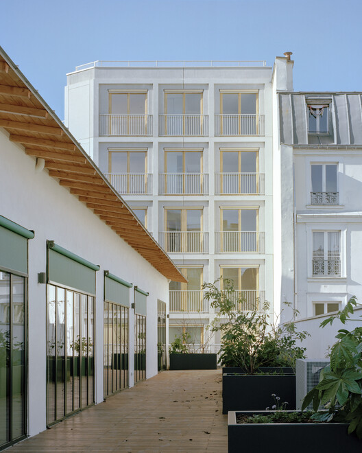 206 La Fayette - Transformation of a Parisian Block / DATA architectes + THINK TANK architecture - Exterior Photography, Balcony