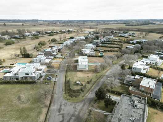 O House / YES! Architects - Exterior Photography, Aerial View Photography