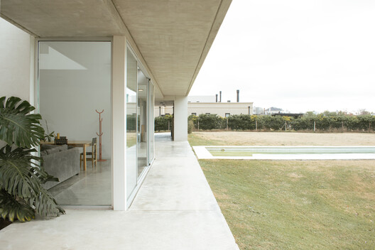 O House / YES! Architects - Interior Photography, Concrete