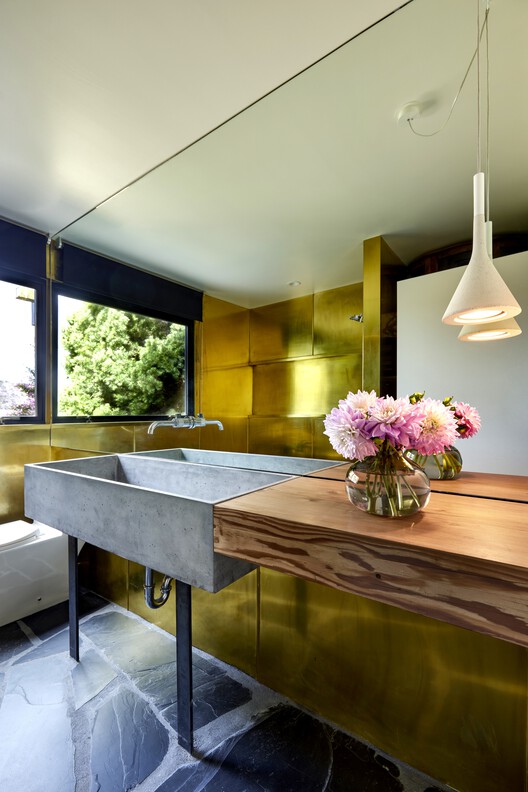 Ridge Residence / Hsu McCullough - Interior Photography, Wood, Lighting, Glass, Countertop
