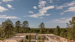 Muda L11 House / Pereira Miguel Arquitectos