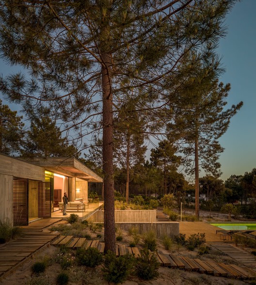 Muda L11 House / Pereira Miguel Arquitectos - Image 18 of 24