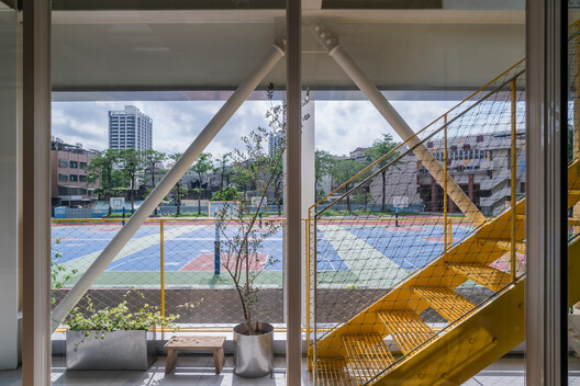 MOM House / Supra-Simplicities - Interior Photography, Wood, Glass