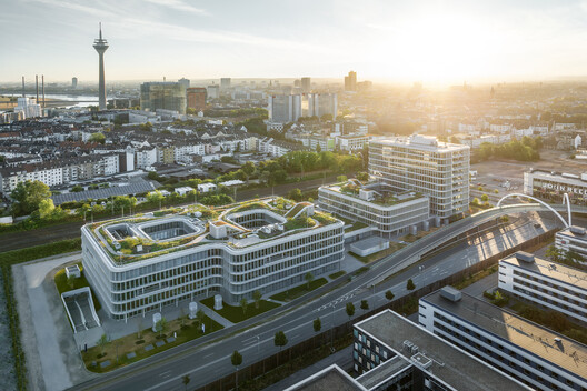 WPP Headquarters Mizal / Eller + Eller Architekten GmbH