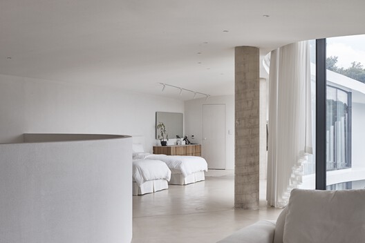 The Orb House / Chiasmus Partners - Image 23 of 31