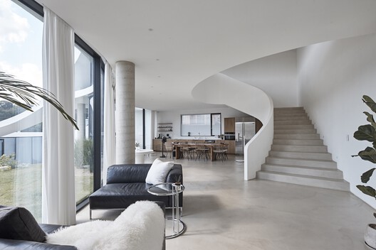 The Orb House / Chiasmus Partners - Image 5 of 31