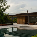 Tear House / Felipe Caboclo Arquitetura - Houses