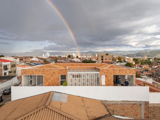 Sabina I House / Atempo Arquitectura - Exterior Photography, Brick