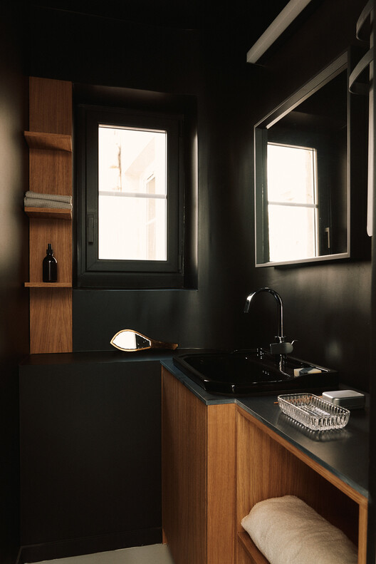 Enfants Rouges Apartment / Studio Carré - Interior Photography, Bathroom, Wood, Lighting, Glass, Sink