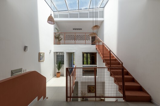 Vĩnh Long House / NAQ Architecture Vĩnh Long House / NAQ Architecture - Interior Photography, Wood, Stairs, Handrail