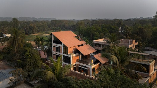 Rangunia Residence / Moofer Architecture - Image 2 of 42