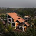 Rangunia Residence / Moofer Architecture - Houses