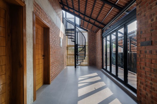 Rangunia Residence / Moofer Architecture - Image 4 of 42