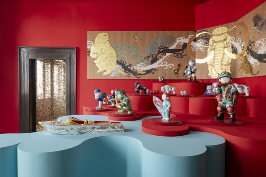 The ECC Awards Shortlist Explores Memory, Identity and Technology in Venice - Image 3 of 52