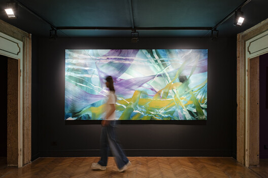 The ECC Awards Shortlist Explores Memory, Identity and Technology in Venice - Image 20 of 52