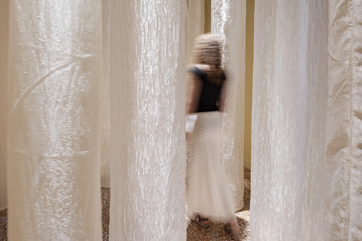 The ECC Awards Shortlist Explores Memory, Identity and Technology in Venice - Image 42 of 52