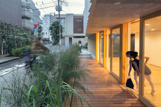Tokyo Ballet House / Kenta SANO & Associates, Architects Tokyo Ballet House / Kenta SANO & Associates, Architects - Interior Photography, Concrete