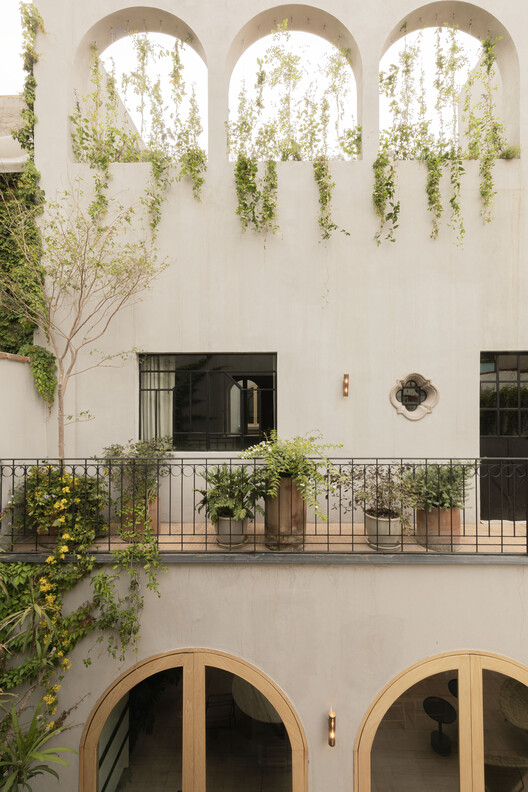 Casa Mezcal / Barde + vanVoltt - Exterior Photography, Arch, Balcony, Concrete, Arcade, Courtyard