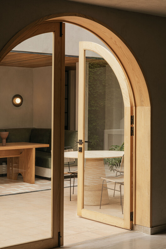 Casa Mezcal / Barde + vanVoltt - Interior Photography, Wood, Arch, Door