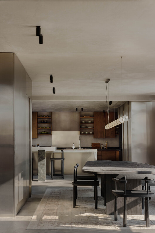 Brutalist Penthouse / Barde + vanVoltt Brutalist Penthouse / Barde + vanVoltt - Interior Photography, Wood, Chair, Beam
