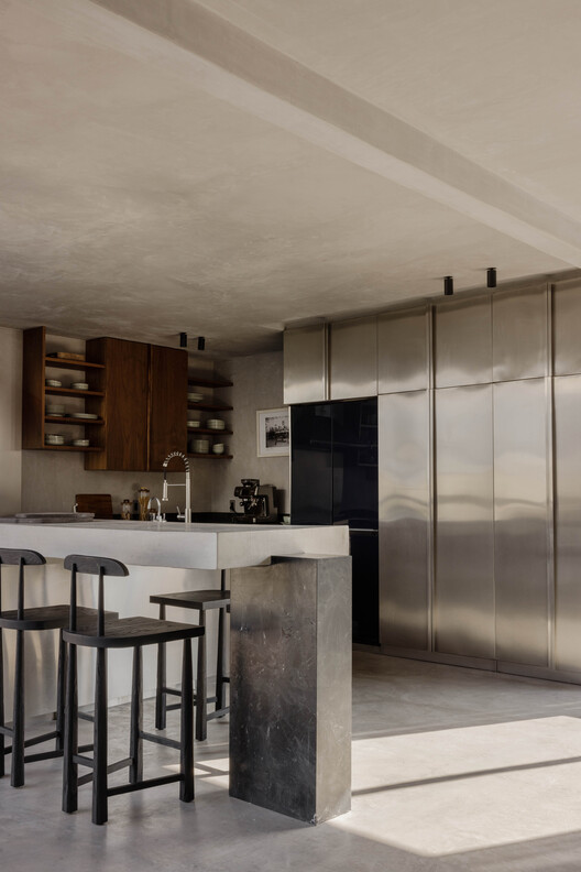 Brutalist Penthouse / Barde + vanVoltt - Interior Photography, Kitchen, Wood, Countertop, Chair