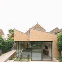 Sawtooth House / Francesco Pierazzi Architects - Exterior Photography, Sustainability, Door