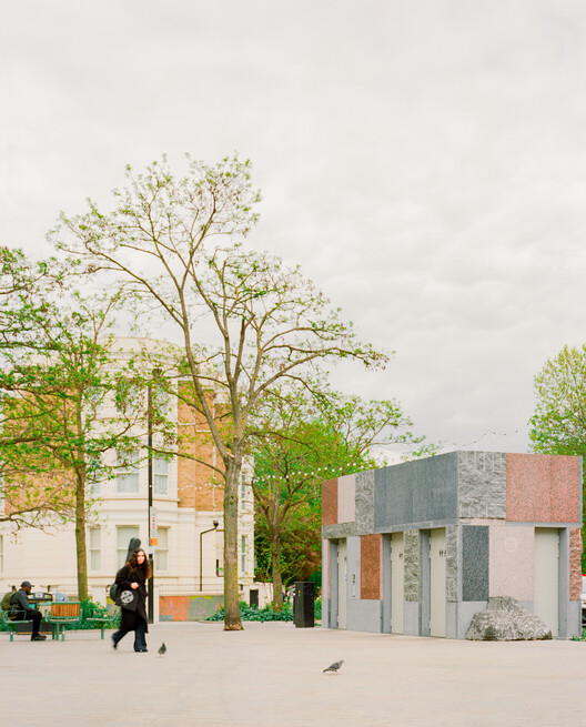 Maida Hill Public Toilet / Studio Weave Maida Hill Public Toilet / Studio Weave - Exterior Photography, Concrete