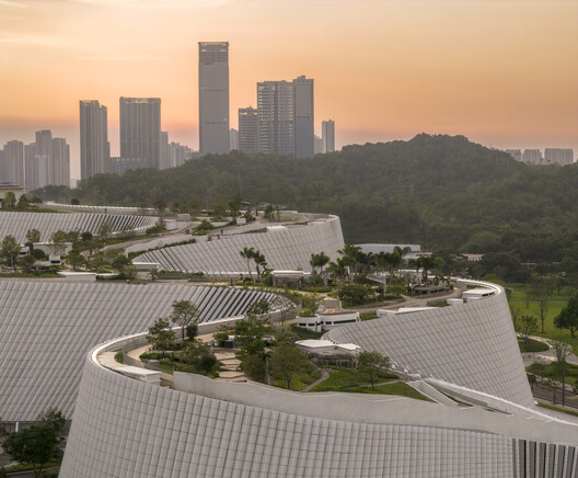 Shenzhen Natural History Museum Designed by 3XN, B+H Architects, and Zhubo Opens in China - Image 4 of 8