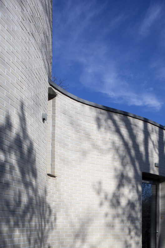 Mueonga House  / Snow AIDe - Image 9 of 27