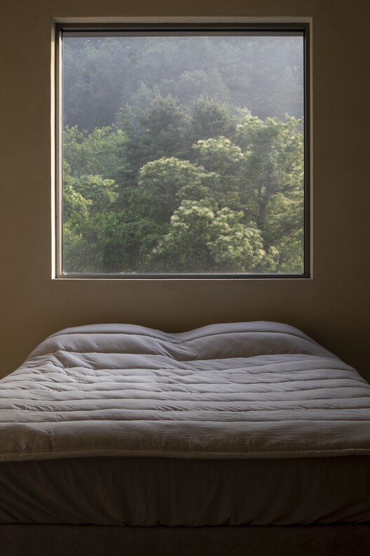 Mueonga House  / Snow AIDe - Interior Photography, Bedroom, Bed