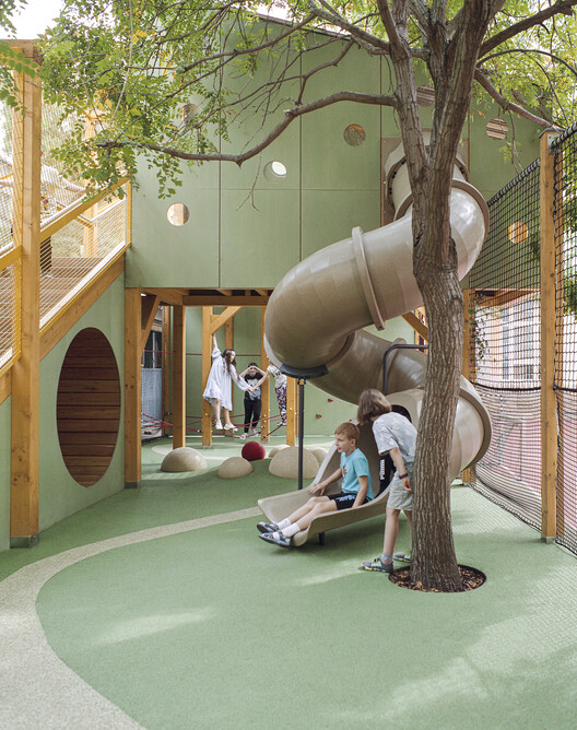 The Vertical Playgarden / Studio KRAFT The Vertical Playgarden / Studio KRAFT - Interior Photography, Wood
