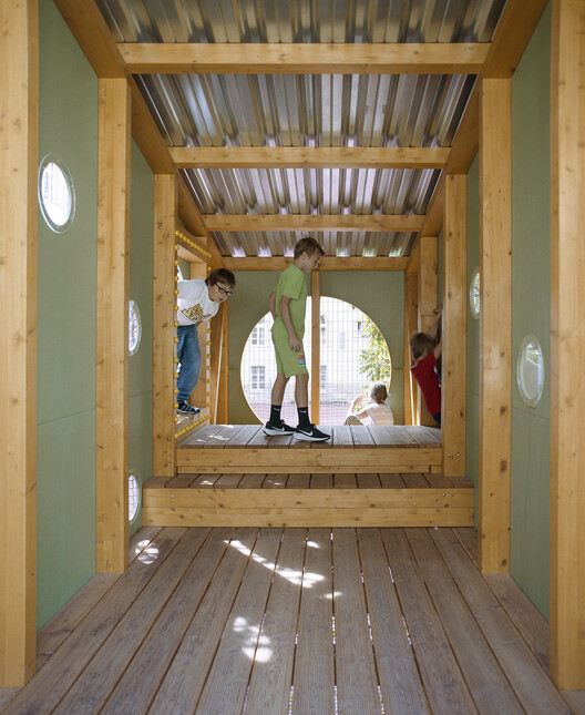 The Vertical Playgarden / Studio KRAFT The Vertical Playgarden / Studio KRAFT - Interior Photography, Wood