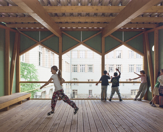 The Vertical Playgarden / Studio KRAFT The Vertical Playgarden / Studio KRAFT - Interior Photography, Wood