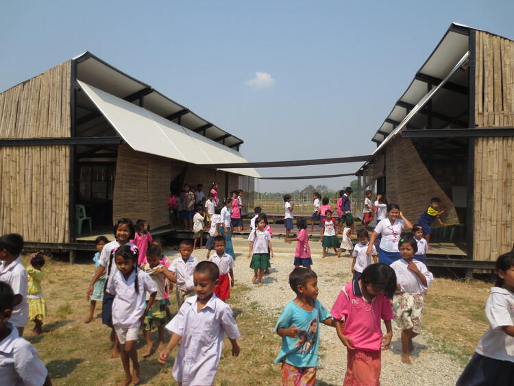 Schools at the Border: How Architecture Supports Learning in Conditions of Displacement - Image 11 of 13