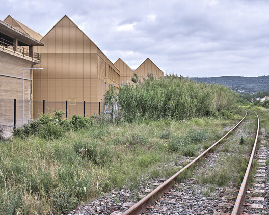 Cultural Center La Tuilerie in Limoux / Ferrier Marchetti Studio Cultural Center La Tuilerie in Limoux / Ferrier Marchetti Studio - Image 6 of 42