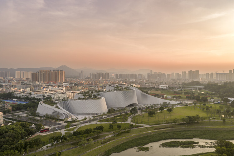 Shenzhen Natural History Museum / 3XN + B+H Architects + ZHUBO Design - Museum