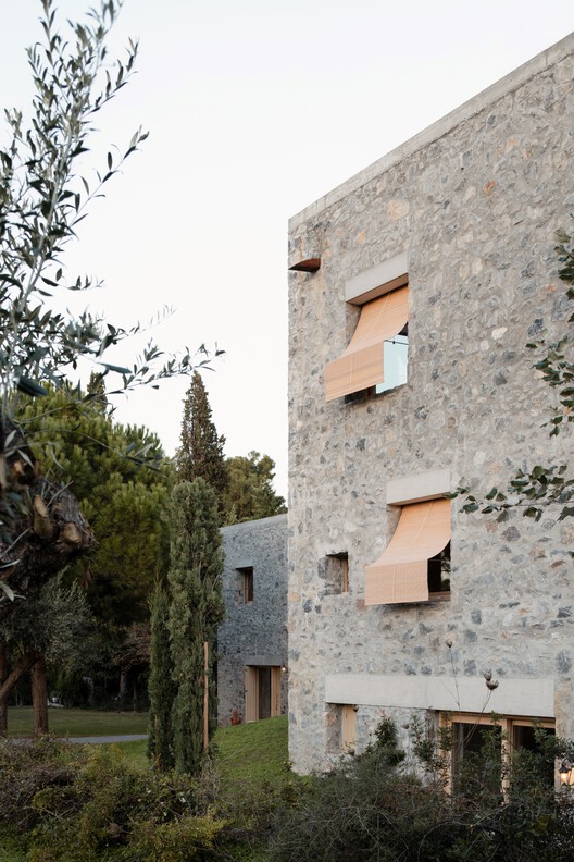Treelithon - A countryside retreat / Not a Number Architects Treelithon - A countryside retreat / Not a Number Architects - Exterior Photography